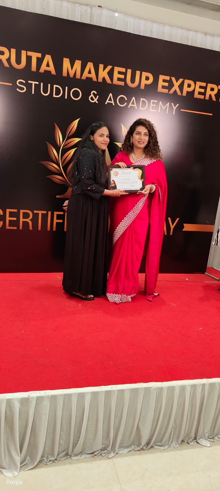 Pratibha makeup artist